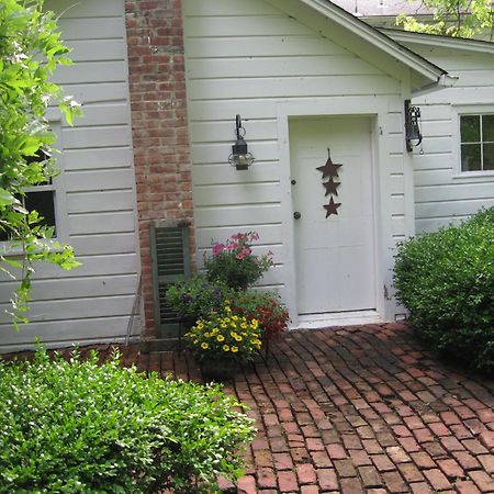 B&B On Seven Acres With Private Bed & Bath Clinton Corners Eksteriør billede